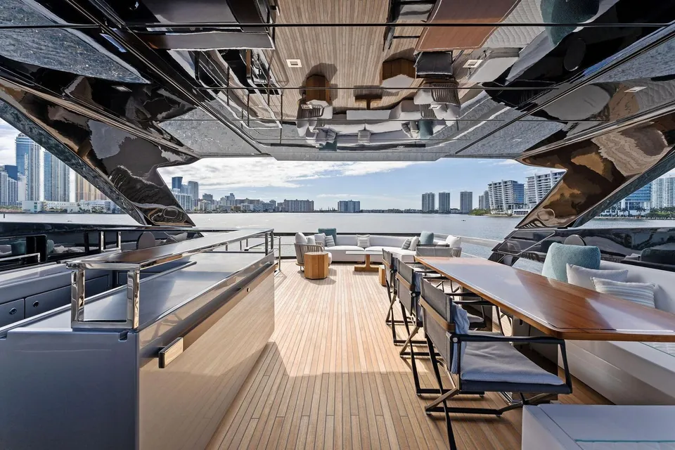 Beso, 2024 Riva 102' Corsaro Super, photo 46
