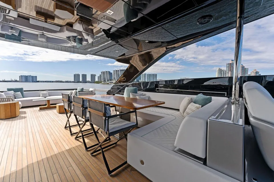 Beso, 2024 Riva 102' Corsaro Super, photo 47