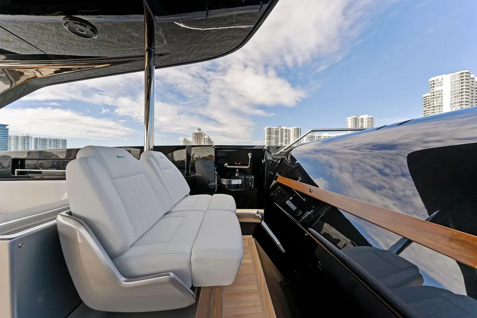 Beso, 2024 Riva 102' Corsaro Super, photo 56