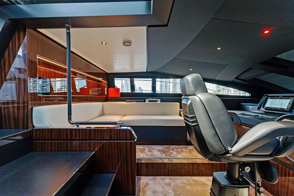 Beso, 2024 Riva 102' Corsaro Super, photo 70