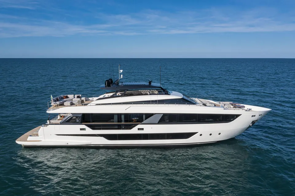 Danima, 2023 Ferretti 1000, photo 1