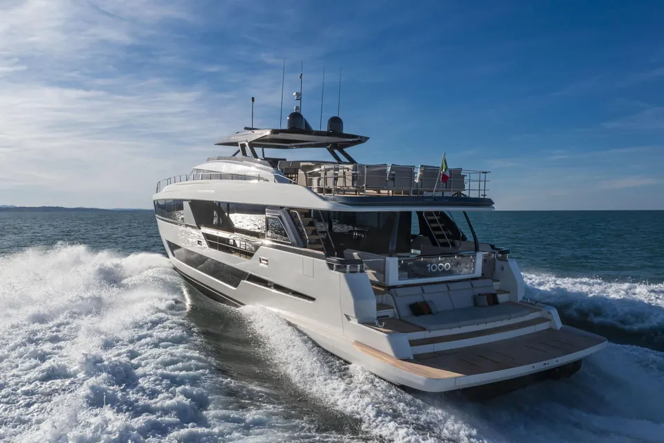 Danima, 2023 Ferretti 1000, photo 13