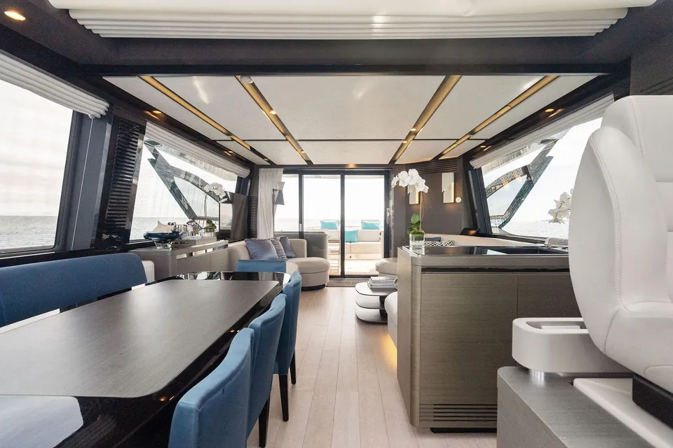 Oceans SE7EN, 2022 Azimut S8, photo 27