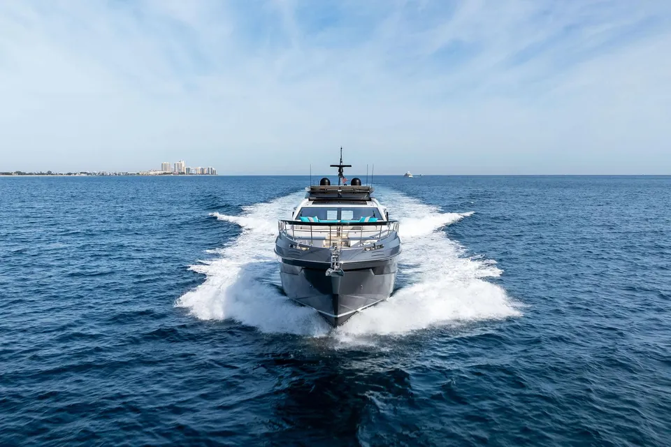 Oceans SE7EN, 2022 Azimut S8, photo 66