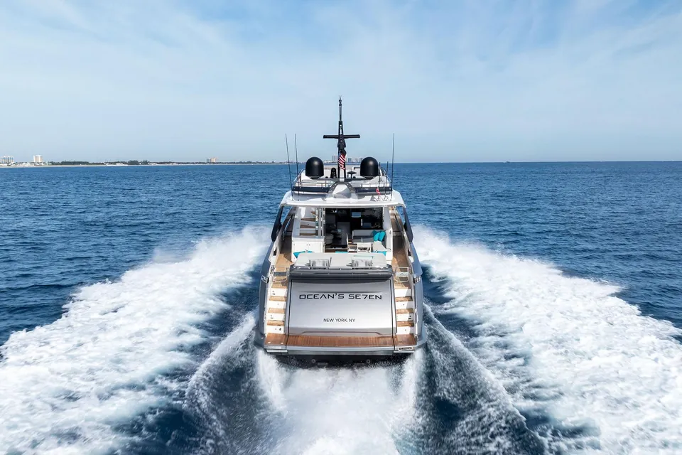 Oceans SE7EN, 2022 Azimut S8, photo 68