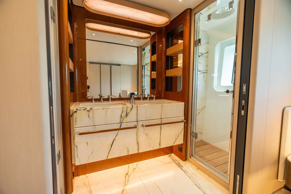 Luz de Mar, 2024 Azimut Grande 36M, photo 67