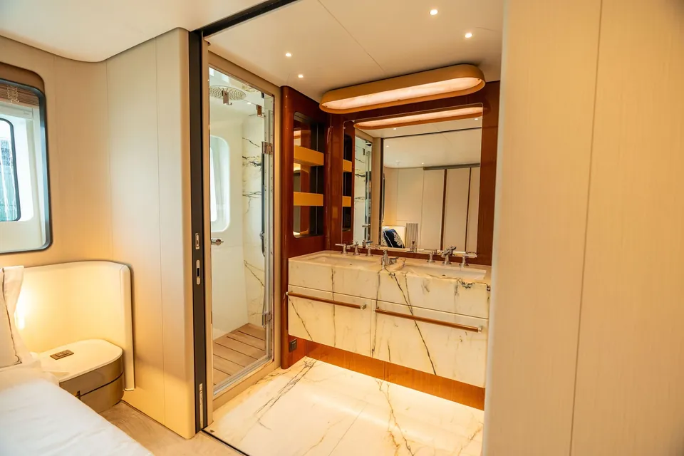 Luz de Mar, 2024 Azimut Grande 36M, photo 71