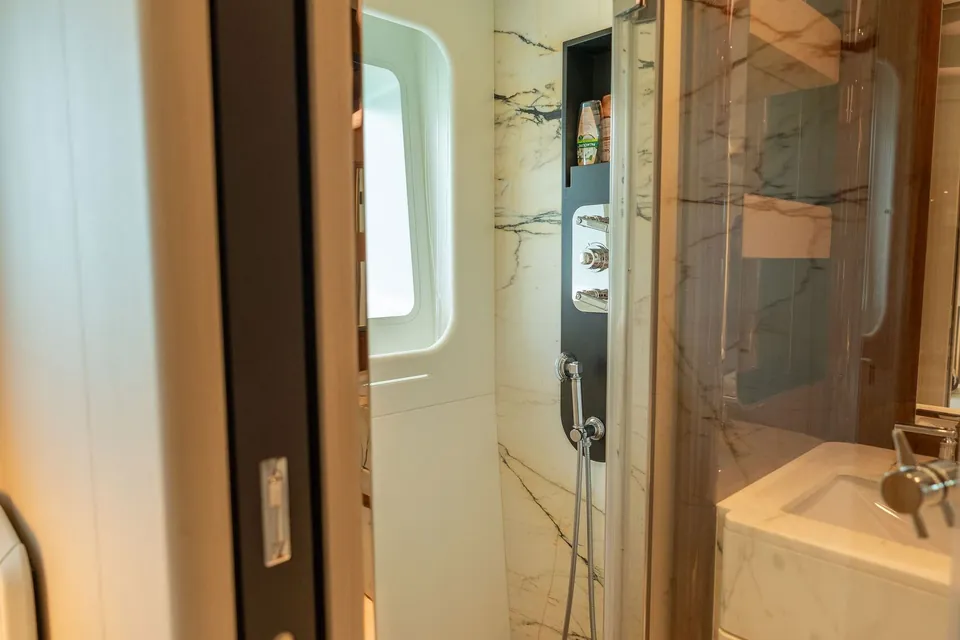 Luz de Mar, 2024 Azimut Grande 36M, photo 72