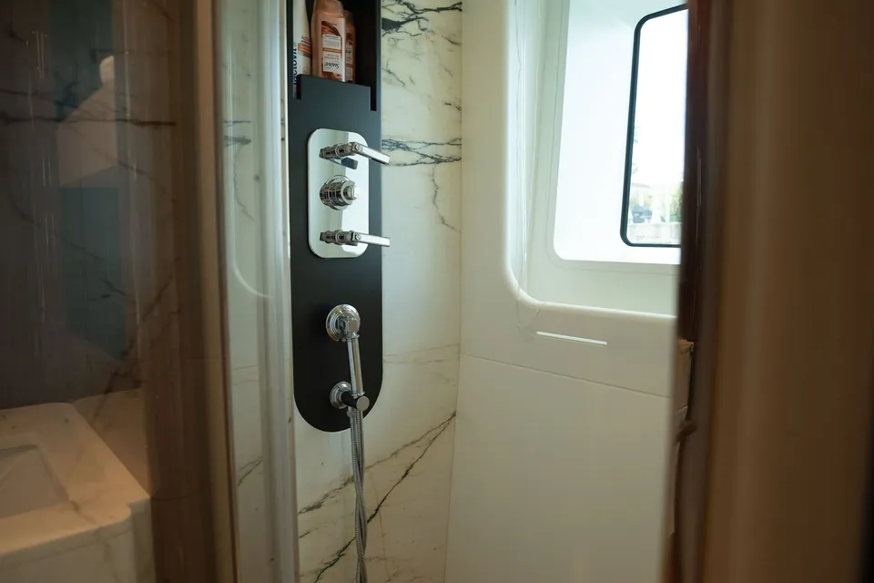 Luz de Mar, 2024 Azimut Grande 36M, photo 73