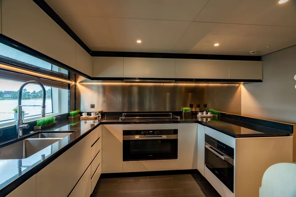 Luz de Mar, 2024 Azimut Grande 36M, photo 79