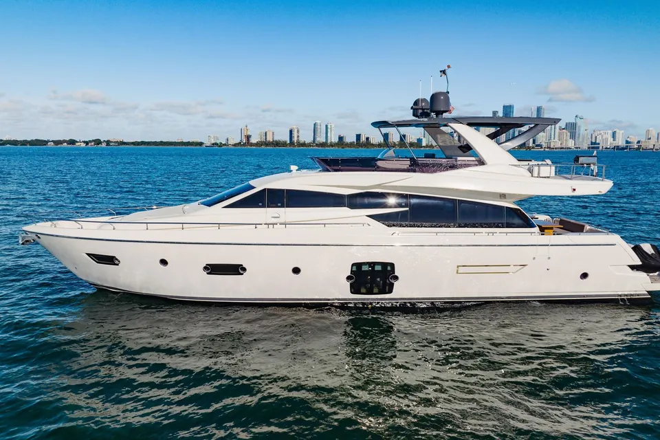 Sami Kay III, 2017 Ferretti 750, photo 10
