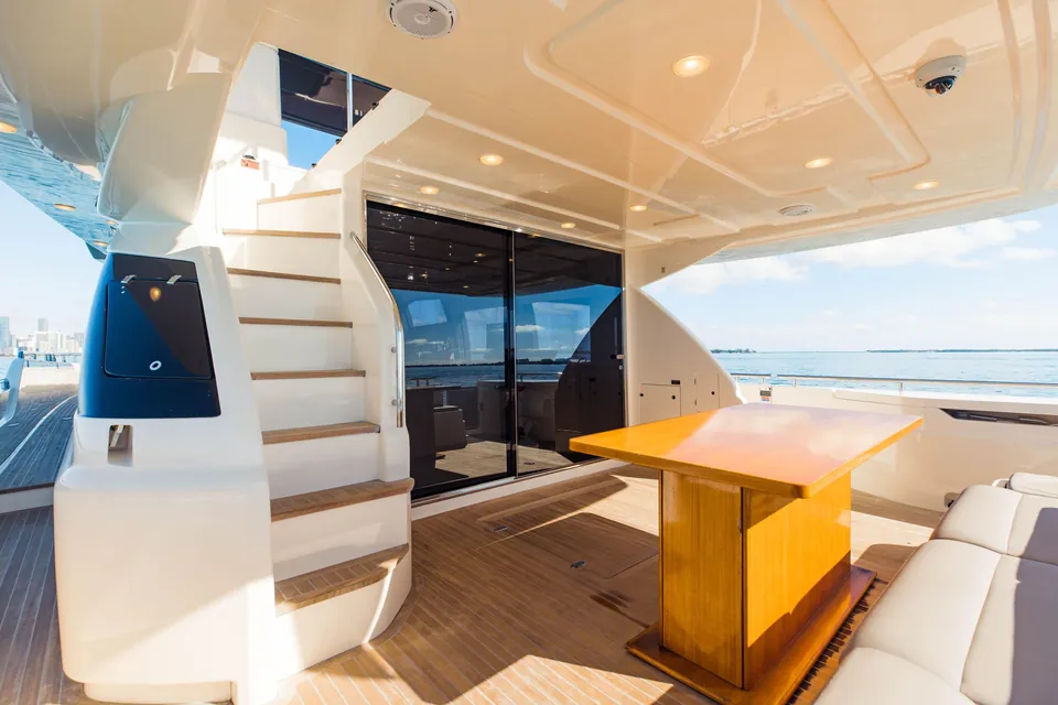 Sami Kay III, 2017 Ferretti 750, photo 19