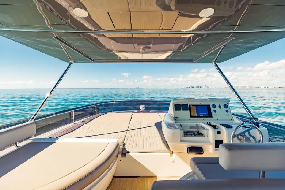 Sami Kay III, 2017 Ferretti 750, photo 32