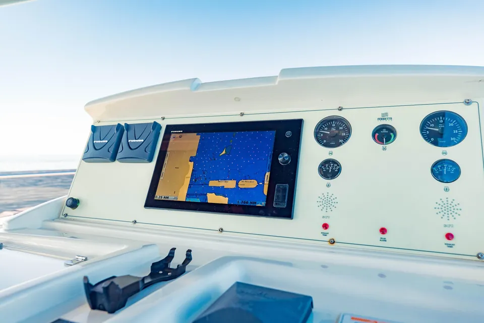 Sami Kay III, 2017 Ferretti 750, photo 40