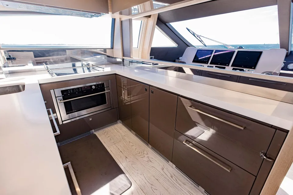Sami Kay III, 2017 Ferretti 750, photo 57