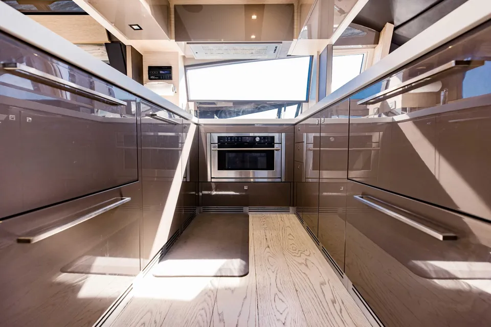 Sami Kay III, 2017 Ferretti 750, photo 59
