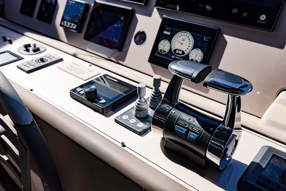 Sami Kay III, 2017 Ferretti 750, photo 63