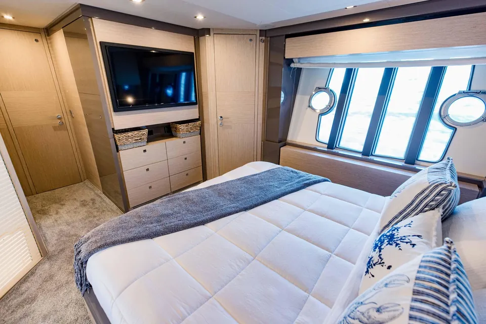 Sami Kay III, 2017 Ferretti 750, photo 91