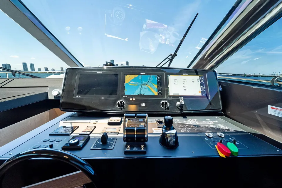 Giulia, 2023 Ferretti 670, photo 17