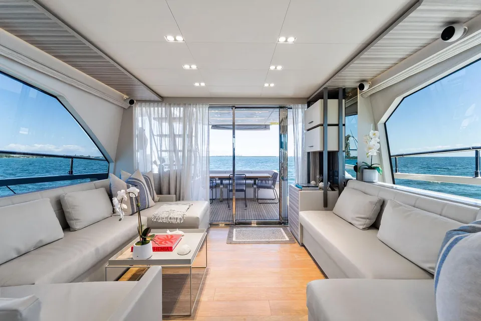 Giulia, 2023 Ferretti 670, photo 6