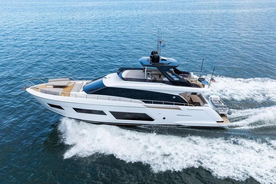 Giulia, 2023 Ferretti 670, photo 21
