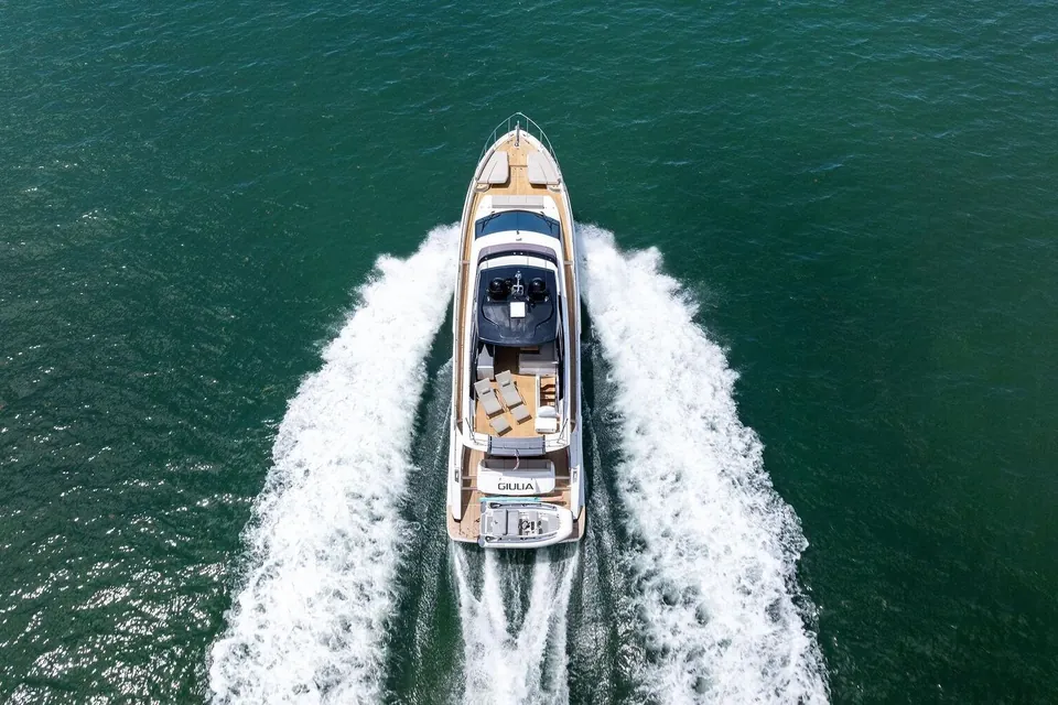 Giulia, 2023 Ferretti 670, photo 23
