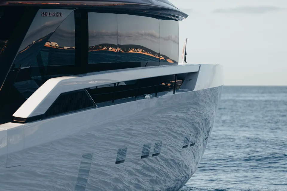 2026 Sanlorenzo SP92, photo 18