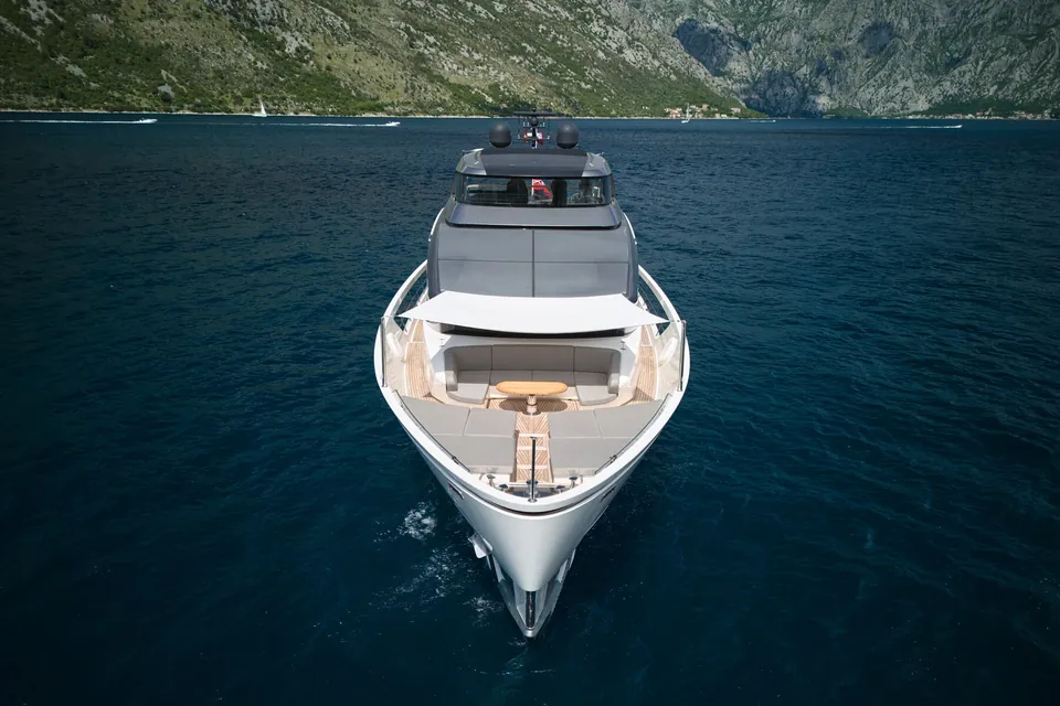 Zaffiro III, 2020 Sanlorenzo SX88, photo 4