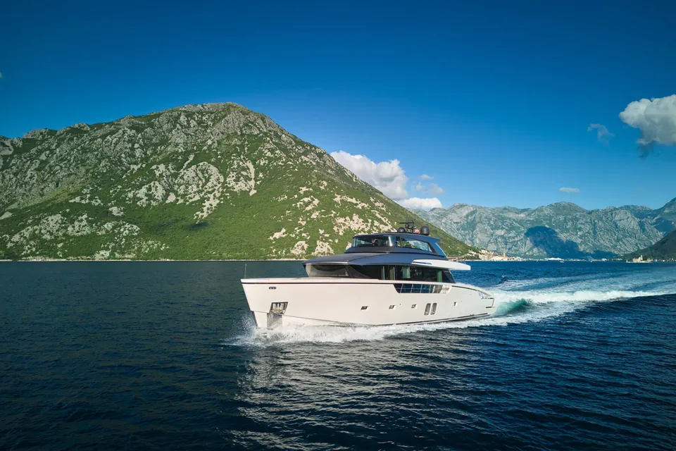 Zaffiro III, 2020 Sanlorenzo SX88, photo 16