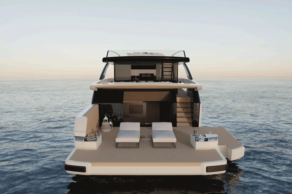 2025 Bluegame BGX83, photo 6