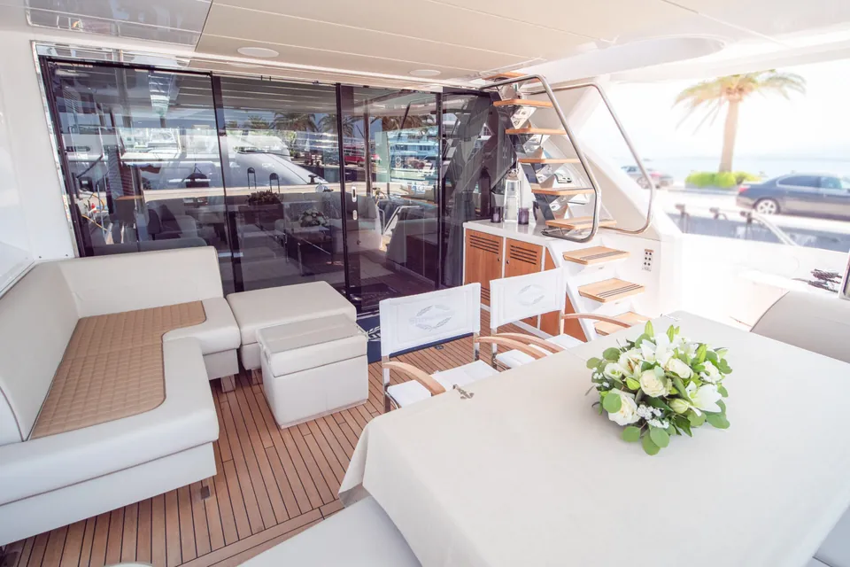 Sunseeker 76Y, 2020 Sunseeker 76 Yacht, photo 23