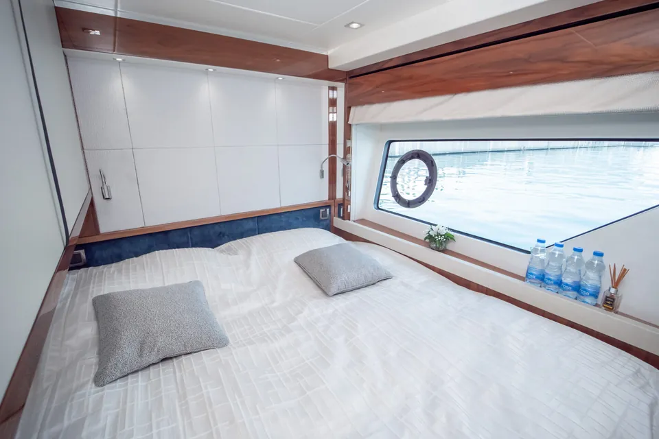 Sunseeker 76Y, 2020 Sunseeker 76 Yacht, photo 31