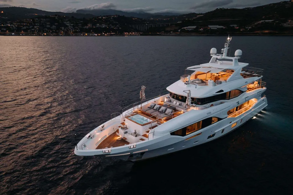 Oli, 2016 Benetti Mediterraneo 116, photo 29