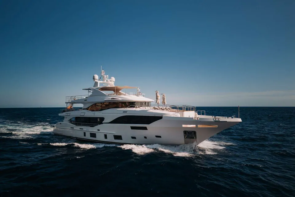 Oli, 2016 Benetti Mediterraneo 116, photo 37
