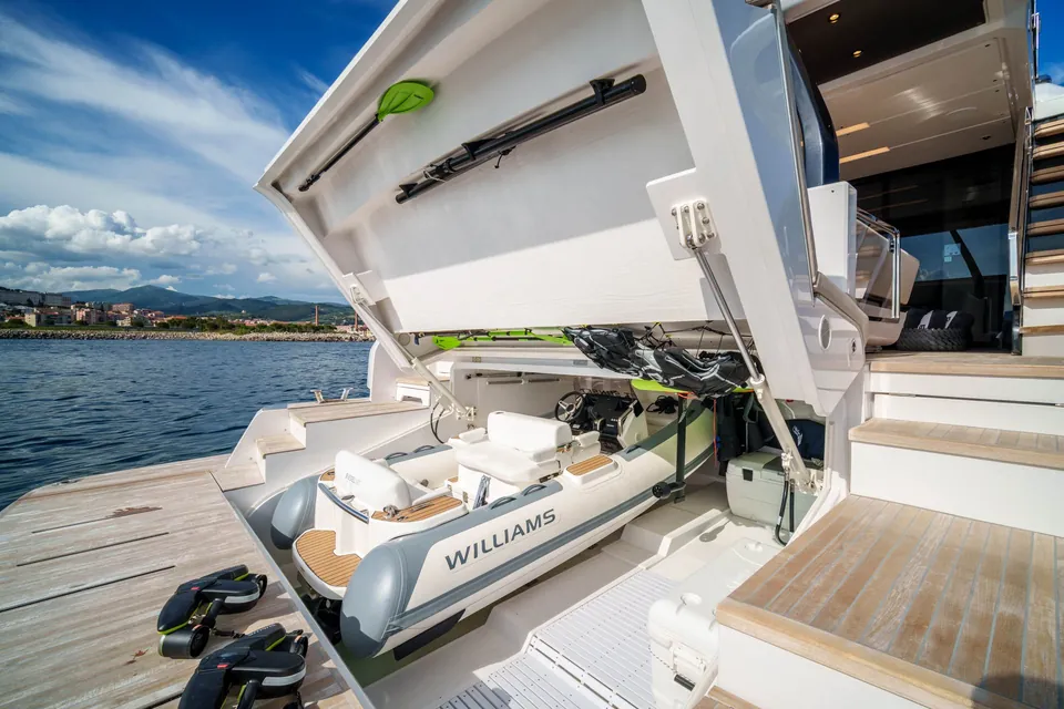 Sunset, 2024 Ferretti 1000, photo 15