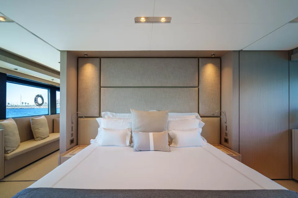 Sunset, 2024 Ferretti 1000, photo 24