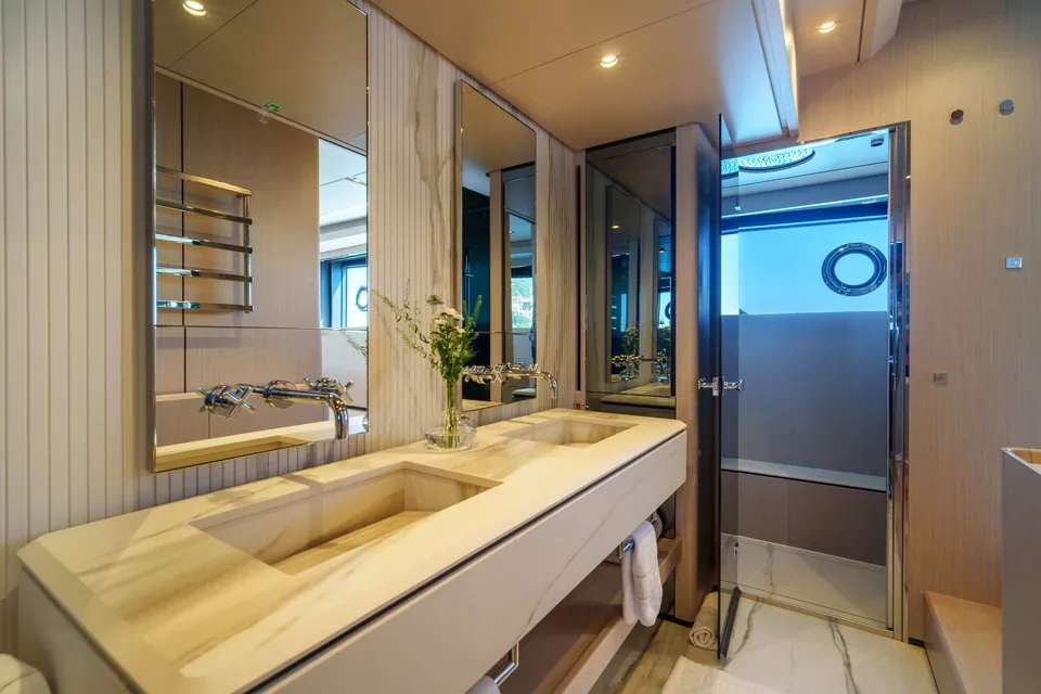 Sunset, 2024 Ferretti 1000, photo 28