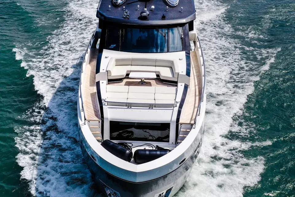 Dock Dock Goose, 2021 Ocean Alexander 28R, photo 7
