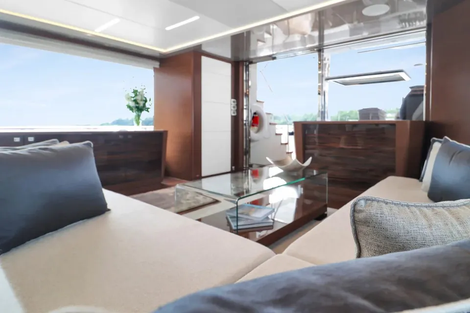 Dock Dock Goose, 2021 Ocean Alexander 28R, photo 11