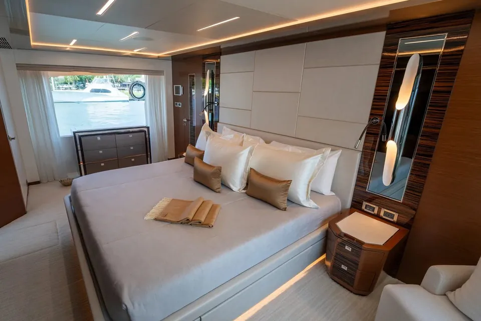 Dock Dock Goose, 2021 Ocean Alexander 28R, photo 25