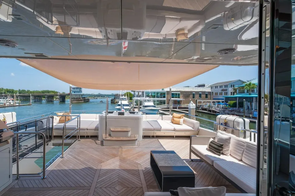 Dock Dock Goose, 2021 Ocean Alexander 28R, photo 53