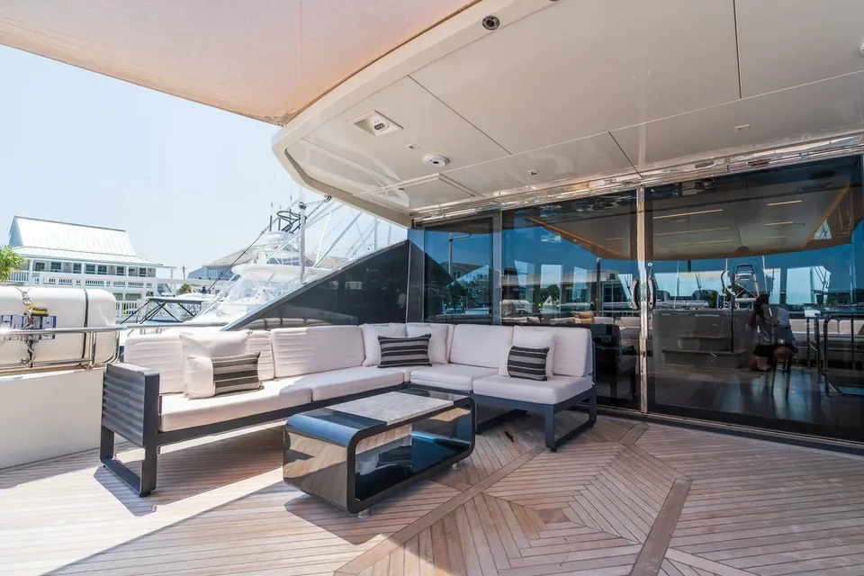 Dock Dock Goose, 2021 Ocean Alexander 28R, photo 54