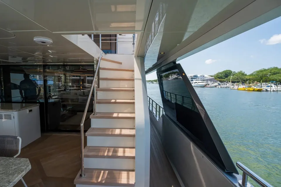 Dock Dock Goose, 2021 Ocean Alexander 28R, photo 62