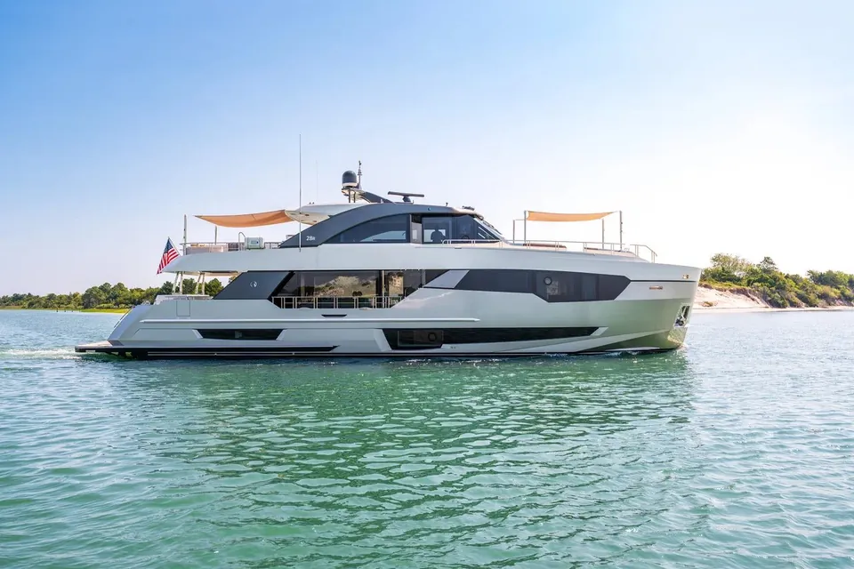 Dock Dock Goose, 2021 Ocean Alexander 28R, photo 87