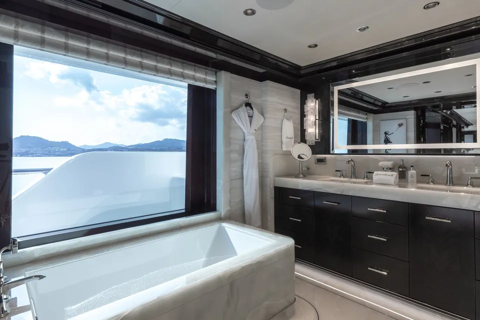 Boardwalk V, 2021 Feadship Custom, photo 20