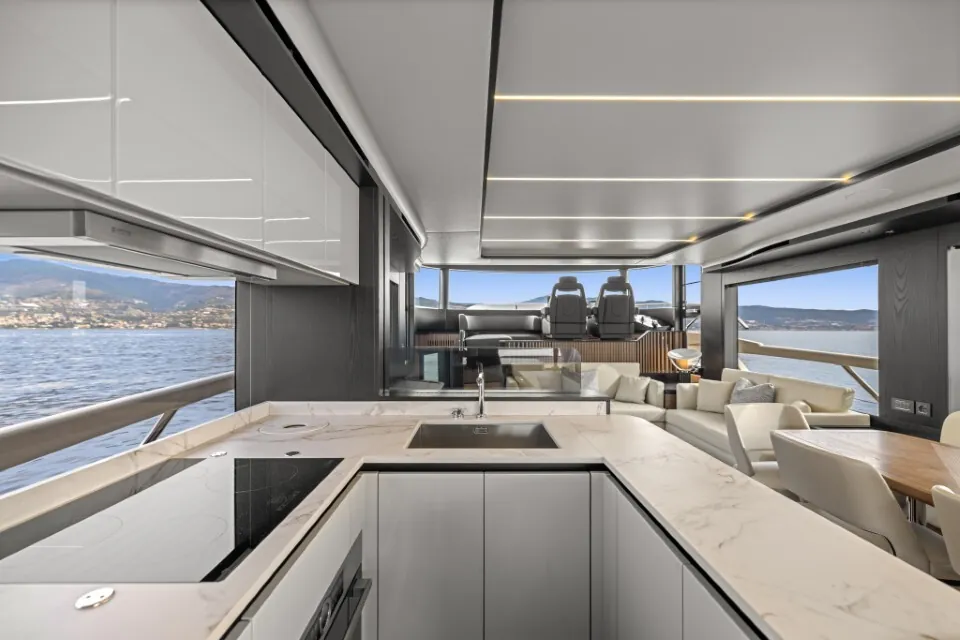 The One, 2024 Absolute Yachts Navetta 64, photo 17