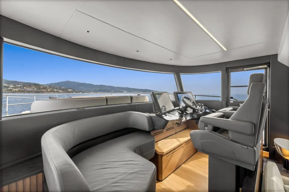 The One, 2024 Absolute Yachts Navetta 64, photo 18