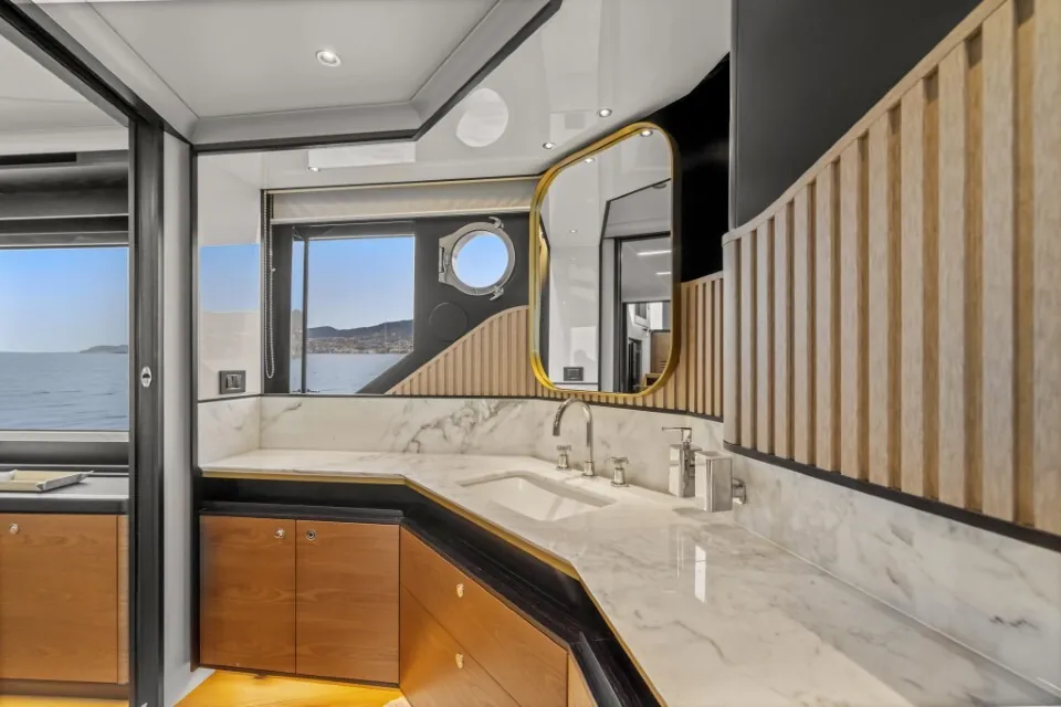 The One, 2024 Absolute Yachts Navetta 64, photo 27