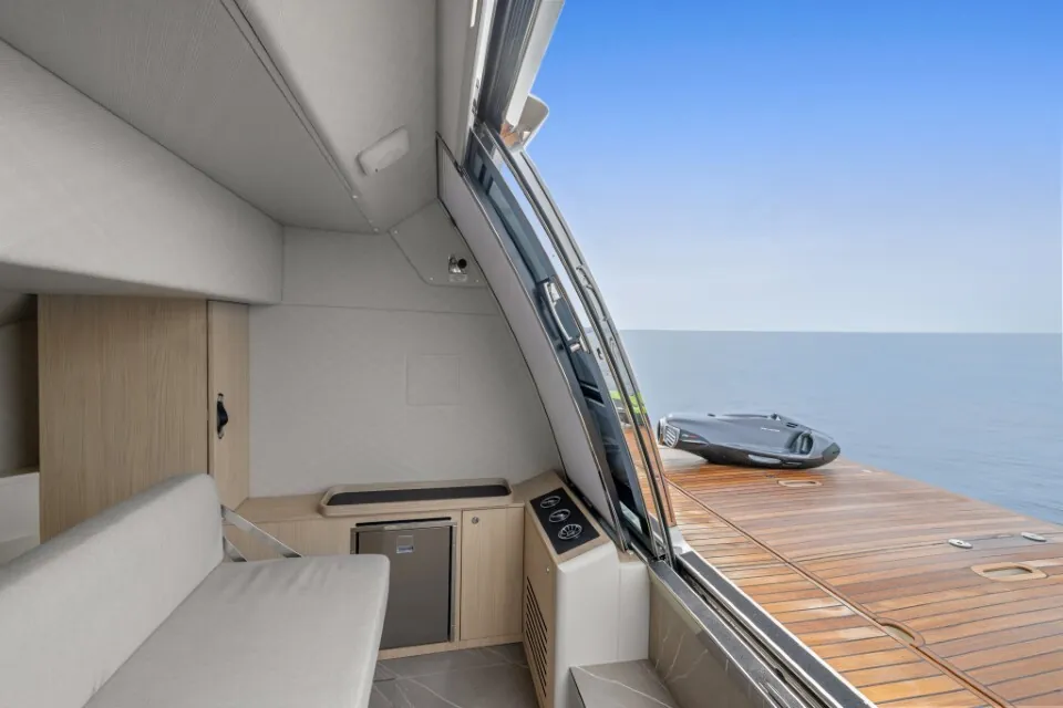 The One, 2024 Absolute Yachts Navetta 64, photo 32