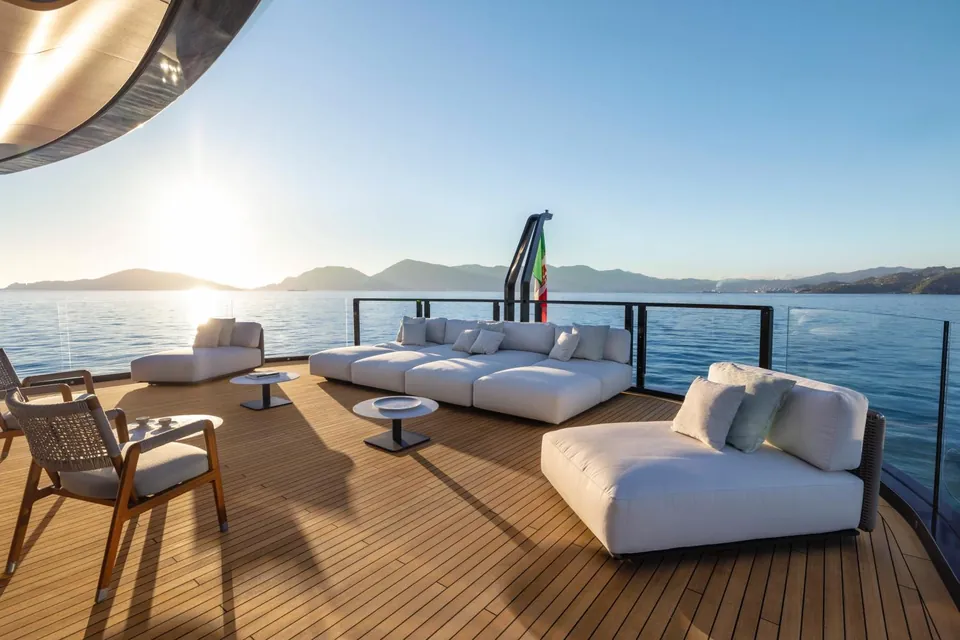 2028 Mangusta Oceano 44, photo 4